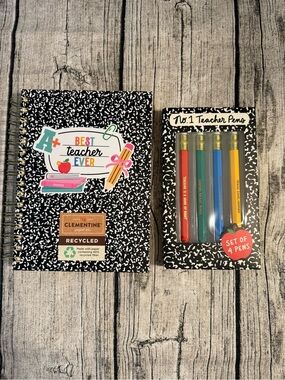NWT! Teacher set of 4 pens in box and lined note book with spiral. Brand new! 🍎